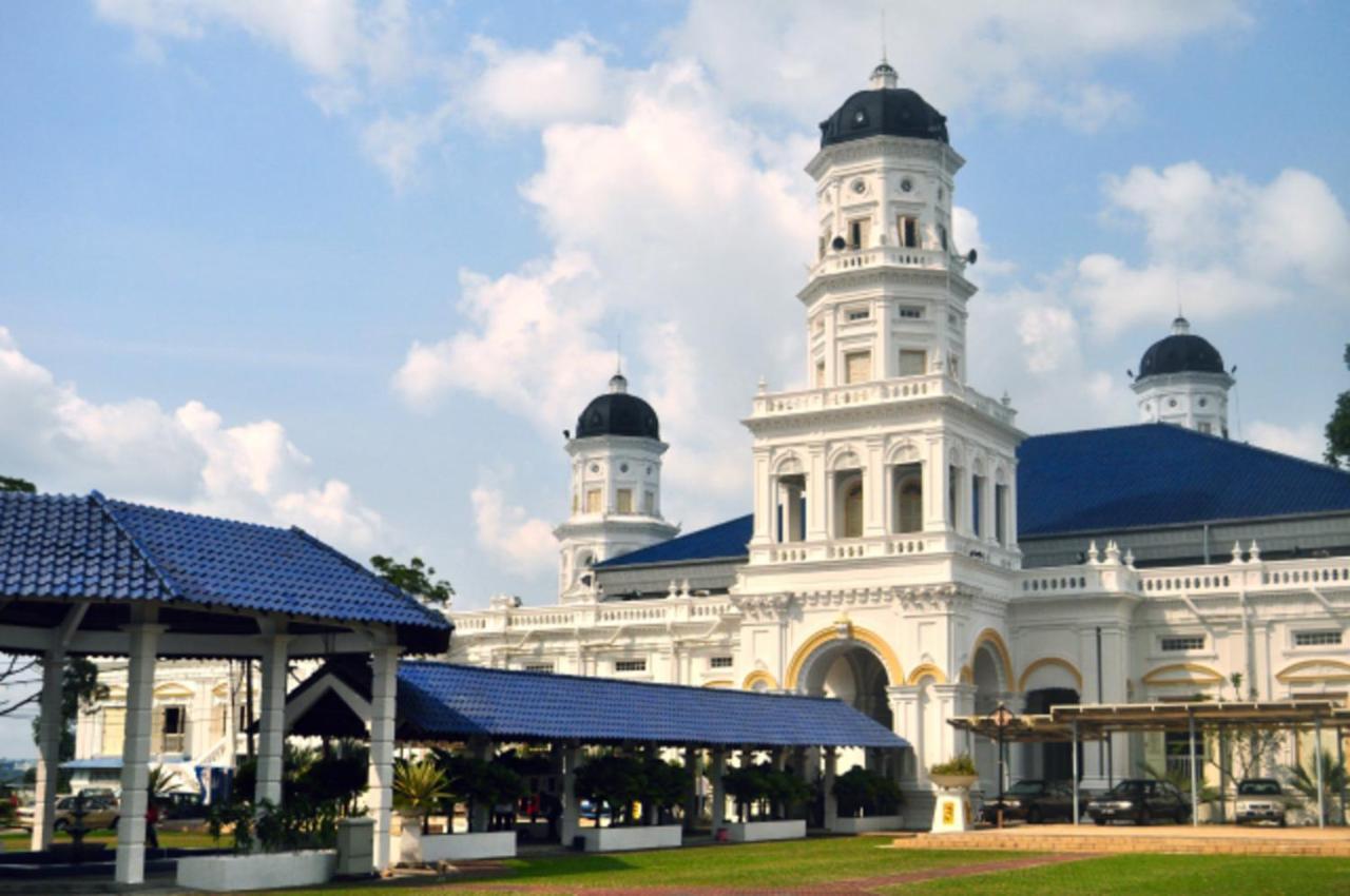 Forest City Marina Hotel Gelang Patah Exterior photo